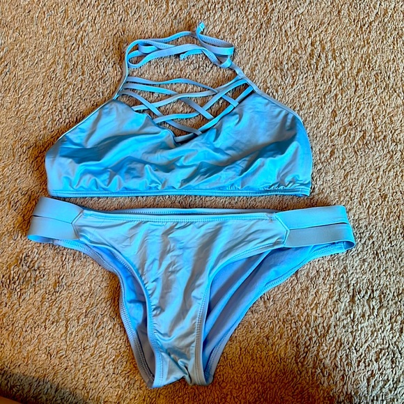 Blue bikini - Picture 1 of 1